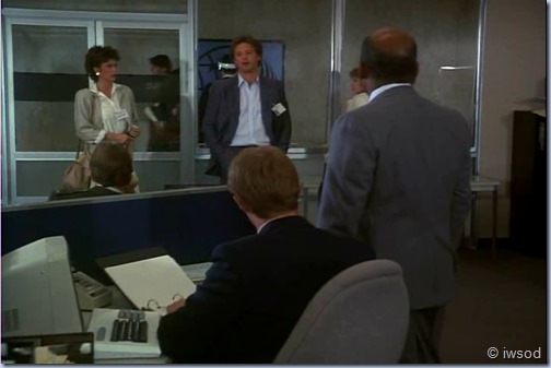 2.21 BURN OUT.avi_000757524