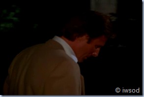 2.23 VIGILANTE MOTHERS.avi_001517851