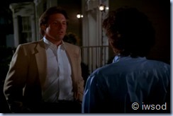 2.23 VIGILANTE MOTHERS.avi_001532465