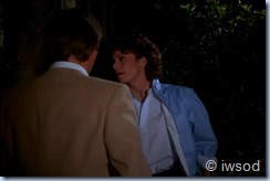 2.23 VIGILANTE MOTHERS.avi_001542509