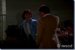 2.23 VIGILANTE MOTHERS.avi_001554788