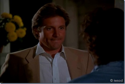 2.23 VIGILANTE MOTHERS.avi_001597464