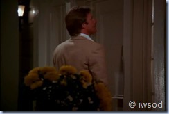 2.23 VIGILANTE MOTHERS.avi_001616683