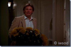 2.23 VIGILANTE MOTHERS.avi_001628395