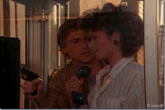 2.23 VIGILANTE MOTHERS.avi_002113346