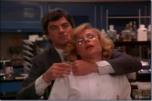 2.23 VIGILANTE MOTHERS.avi_002143710