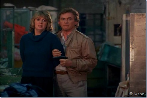 2.23 VIGILANTE MOTHERS.avi_002614848