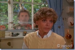 2.23 VIGILANTE MOTHERS.avi_002728695