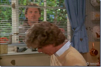 2.23 VIGILANTE MOTHERS.avi_002729195