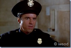 3.04 TAIL OF THE DANCING WEASEL.avi_001225191