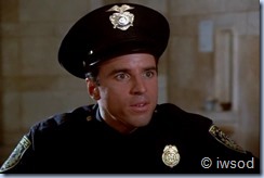 3.04 TAIL OF THE DANCING WEASEL.avi_001274040