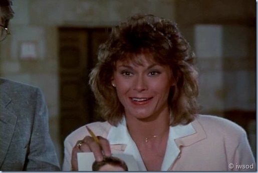 3.04 TAIL OF THE DANCING WEASEL.avi_001290457