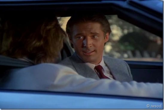 3.04 TAIL OF THE DANCING WEASEL.avi_001338304