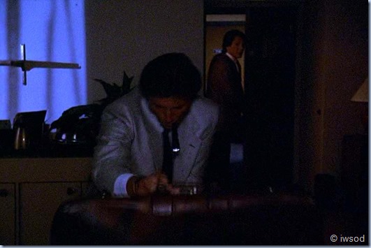 3.02 WE'RE OFF TO SEE THE WIZARD.avi_001994060