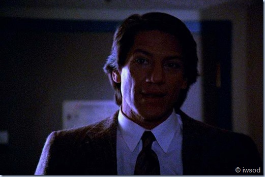 3.02 WE'RE OFF TO SEE THE WIZARD.avi_002005271