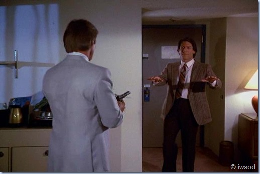 3.02 WE'RE OFF TO SEE THE WIZARD.avi_002012879