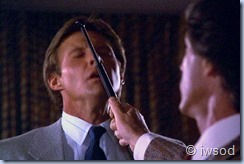 3.02 WE'RE OFF TO SEE THE WIZARD.avi_002090957