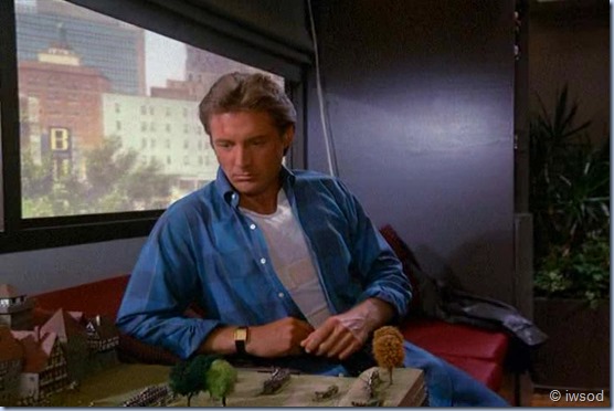 3.02 WE'RE OFF TO SEE THE WIZARD.avi_002117951