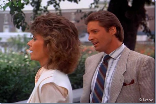 3.01 A LOVELY LITTLE AFFAIR.avi_000606206