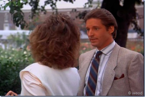 3.01 A LOVELY LITTLE AFFAIR.avi_000609409