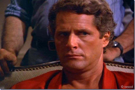 3.01 A LOVELY LITTLE AFFAIR.avi_001940993