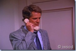 3.01 A LOVELY LITTLE AFFAIR.avi_002066569