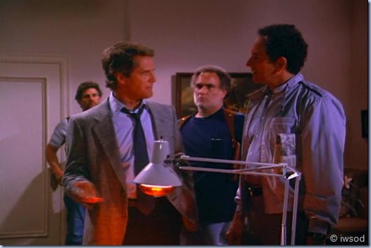 3.01 A LOVELY LITTLE AFFAIR.avi_002115465