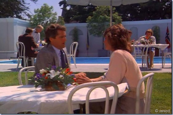 3.01 A LOVELY LITTLE AFFAIR.avi_002166047