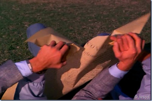 3.01 A LOVELY LITTLE AFFAIR.avi_002537954