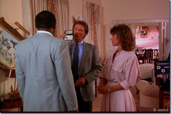 3.06 SOUR GRAPES.avi_000694180