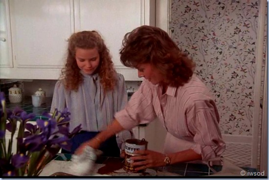 3.06 SOUR GRAPES.avi_000739194