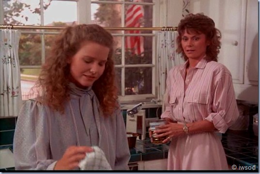 3.06 SOUR GRAPES.avi_000766241