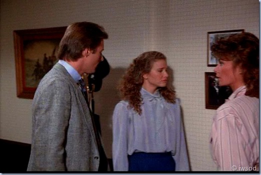 3.06 SOUR GRAPES.avi_000927147