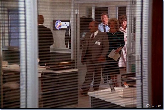 3.06 SOUR GRAPES.avi_001024995