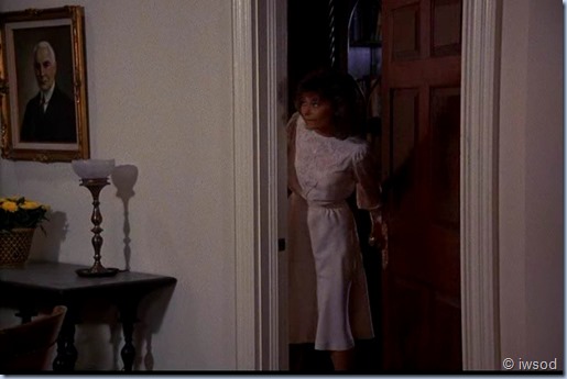 3.06 SOUR GRAPES.avi_001456392