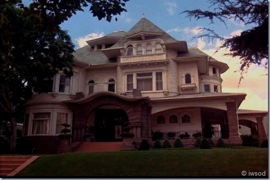 3.06 SOUR GRAPES.avi_001589123