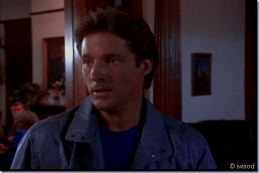 3.06 SOUR GRAPES.avi_002290198