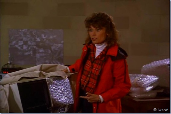 3.07 UTOPIA NOW.avi_000808875