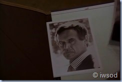 3.07 UTOPIA NOW.avi_002410099