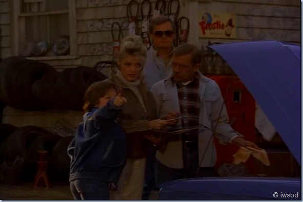 3.07 UTOPIA NOW.avi_002417720