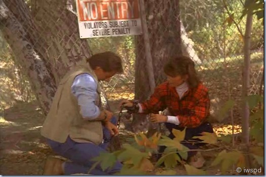 3.07 UTOPIA NOW.avi_002496763