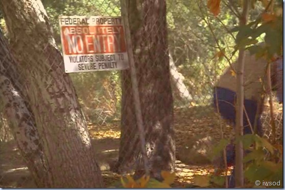 3.07 UTOPIA NOW.avi_002499966