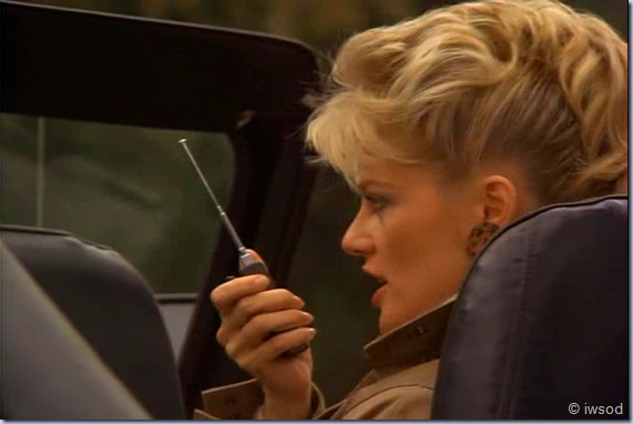 3.07 UTOPIA NOW.avi_002511344