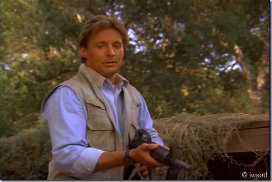 3.07 UTOPIA NOW.avi_002591691