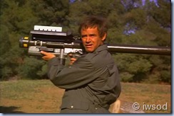 3.07 UTOPIA NOW.avi_002670670