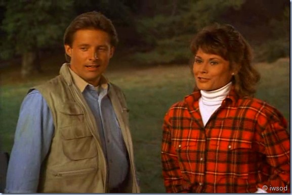 3.07 UTOPIA NOW.avi_002704671