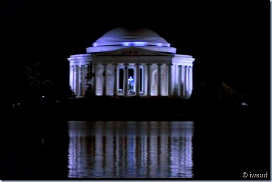 3.08 REACH FOR THE SKY.avi_000089689