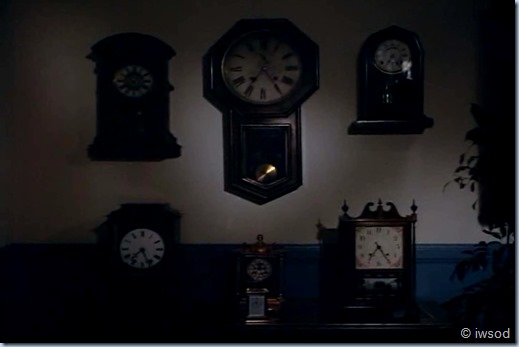 3.08 REACH FOR THE SKY.avi_000108708