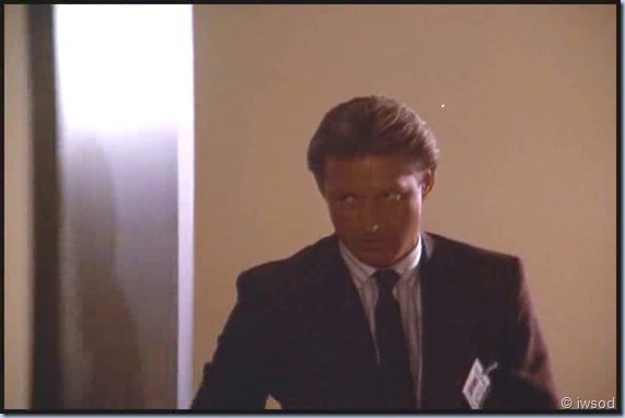 TWWH.avi_000618818_thumb[1]