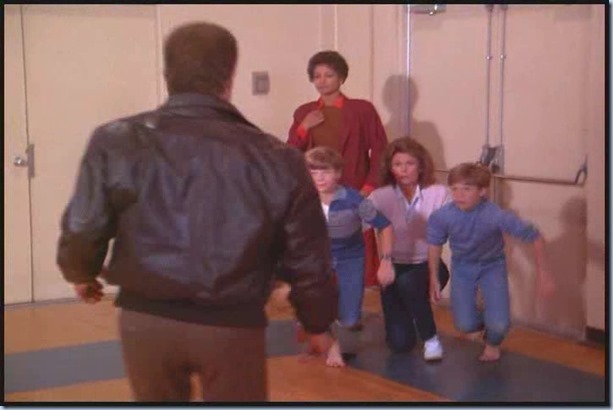 TWWH.avi_002624324_thumb[1]